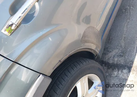 2010 Subaru Forester 2.5X Premium из США, поврежденный, VIN JF2SH6CCXAH702552